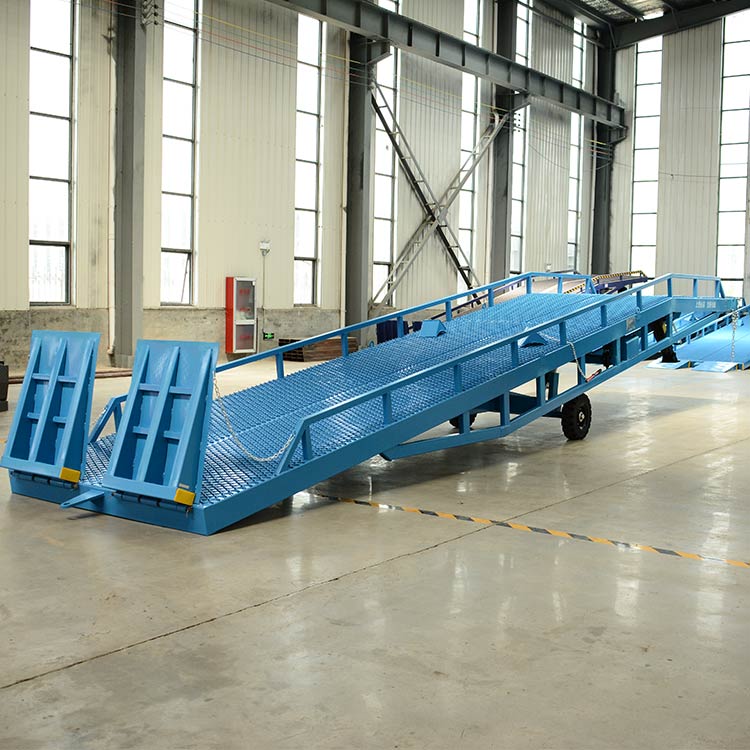 移動液壓登車橋 移動液壓登車橋